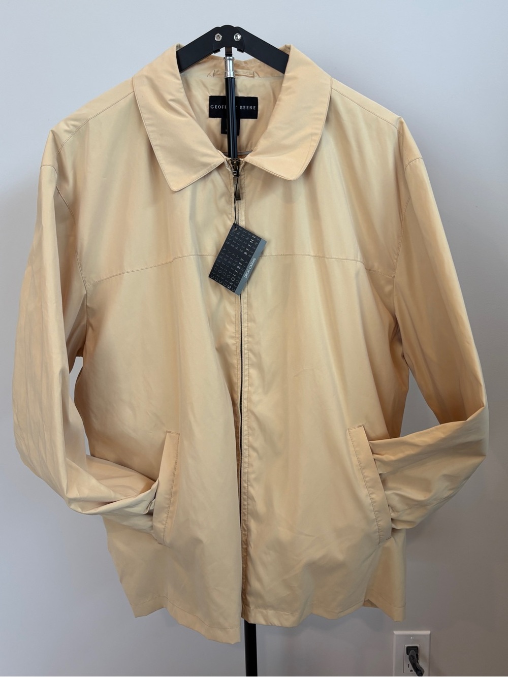 NWT Geoffrey Beene Dress Casual men’s jacket in Maize